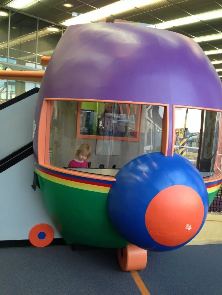Flying with a toddler airport facilities