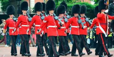 Changing of the Guard Tips for Families: Complete Analysis!
