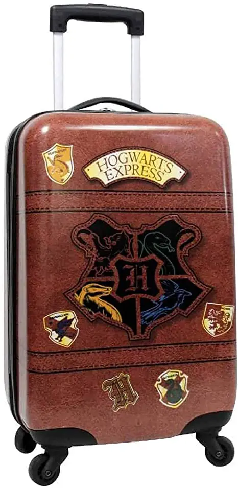 Hogwarts luggage travel gifts for tweens