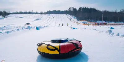 Complete Guide to Snow Tubing in The Poconos for Families