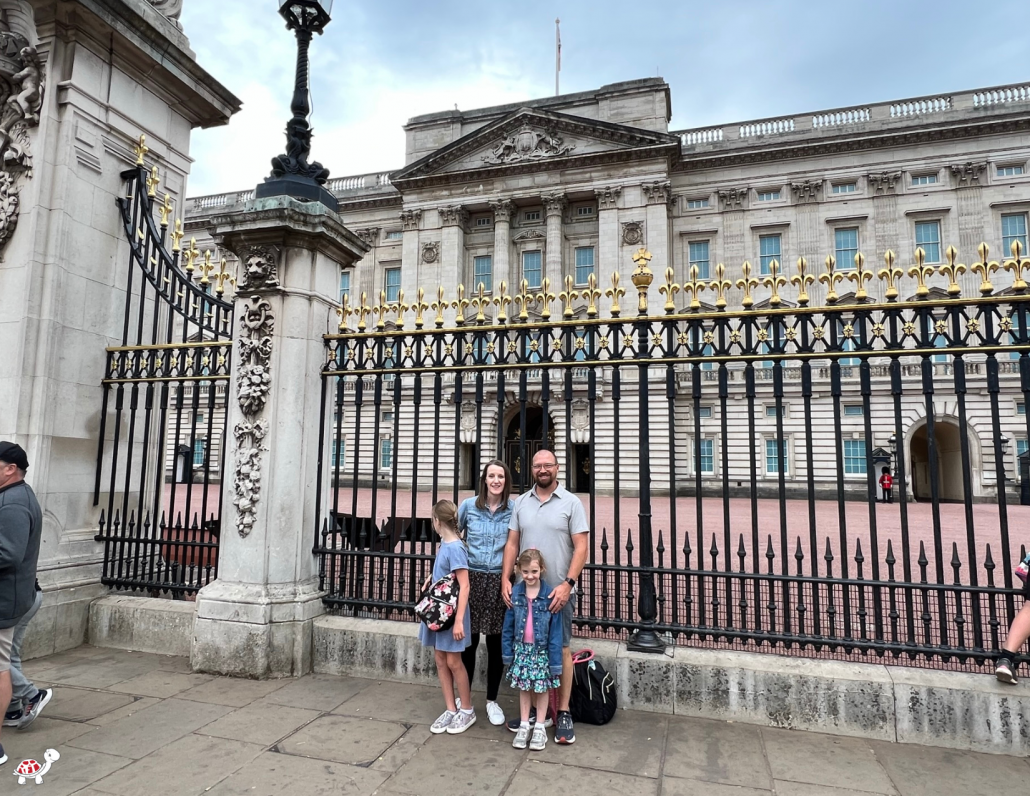 Visit Buckingham Palace with kids