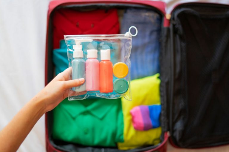 How To Pack Liquids For Air Travel (1)