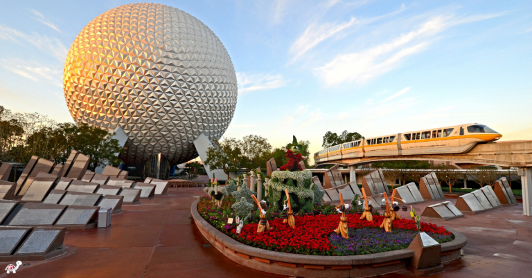 How big is Disney World